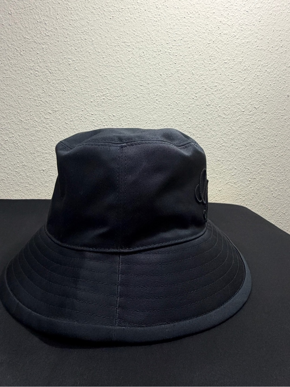 Gucci Cotton Bucket Hat - Picture 4 of 8
